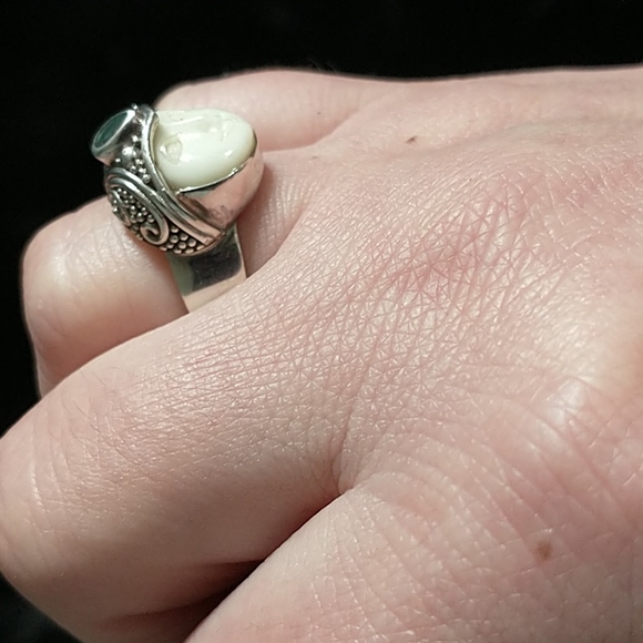 Rare Ring - Picture 4 of 4